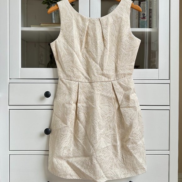 NWT Pink Owl Boutique Dress - metallic gold and cream color, size M - Picture 1 of 3